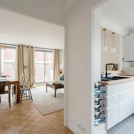 Apartment Veeve - Sweet Skies Paris